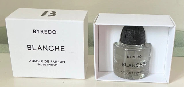 Blanche Absolu De Parfum – Scentoria