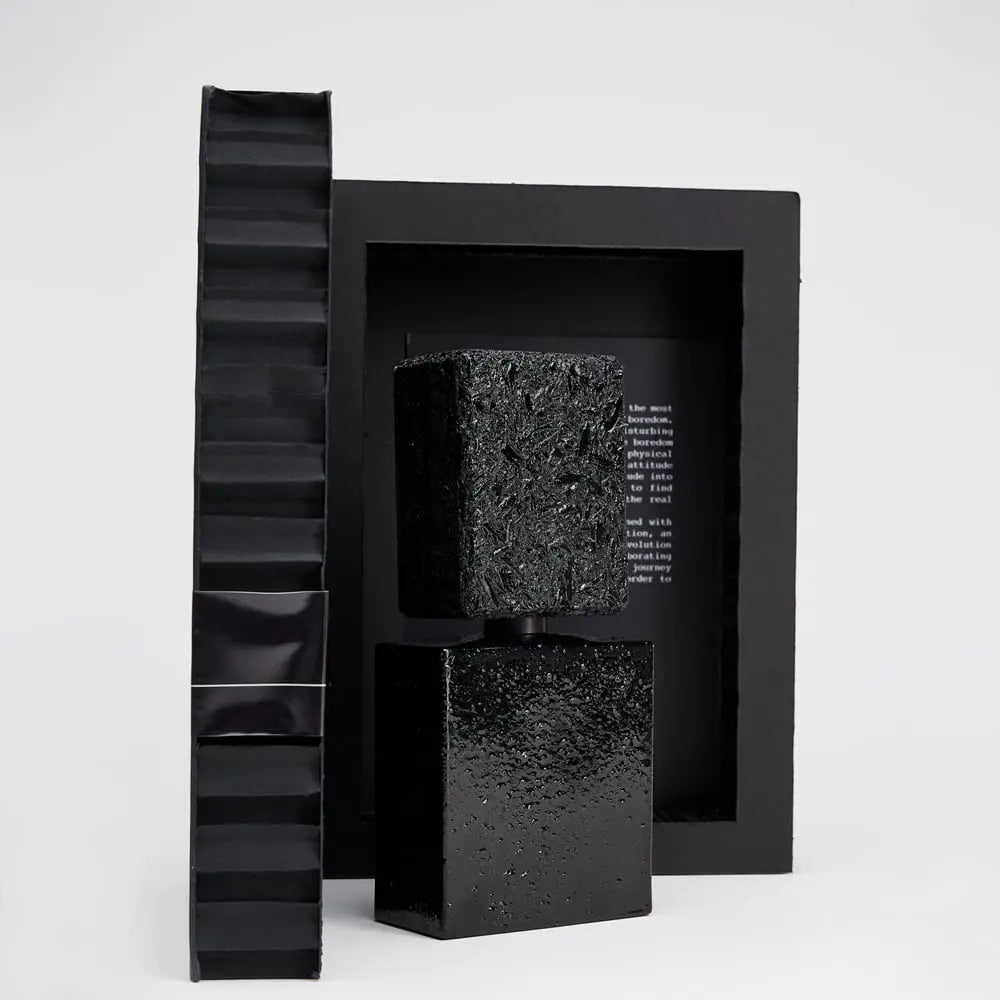 Ennui Noir Extrait De Parfum