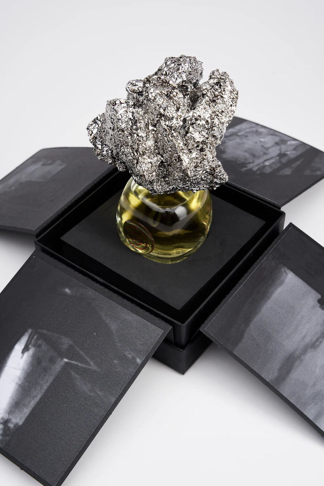 Epicentro Extrait De Parfum