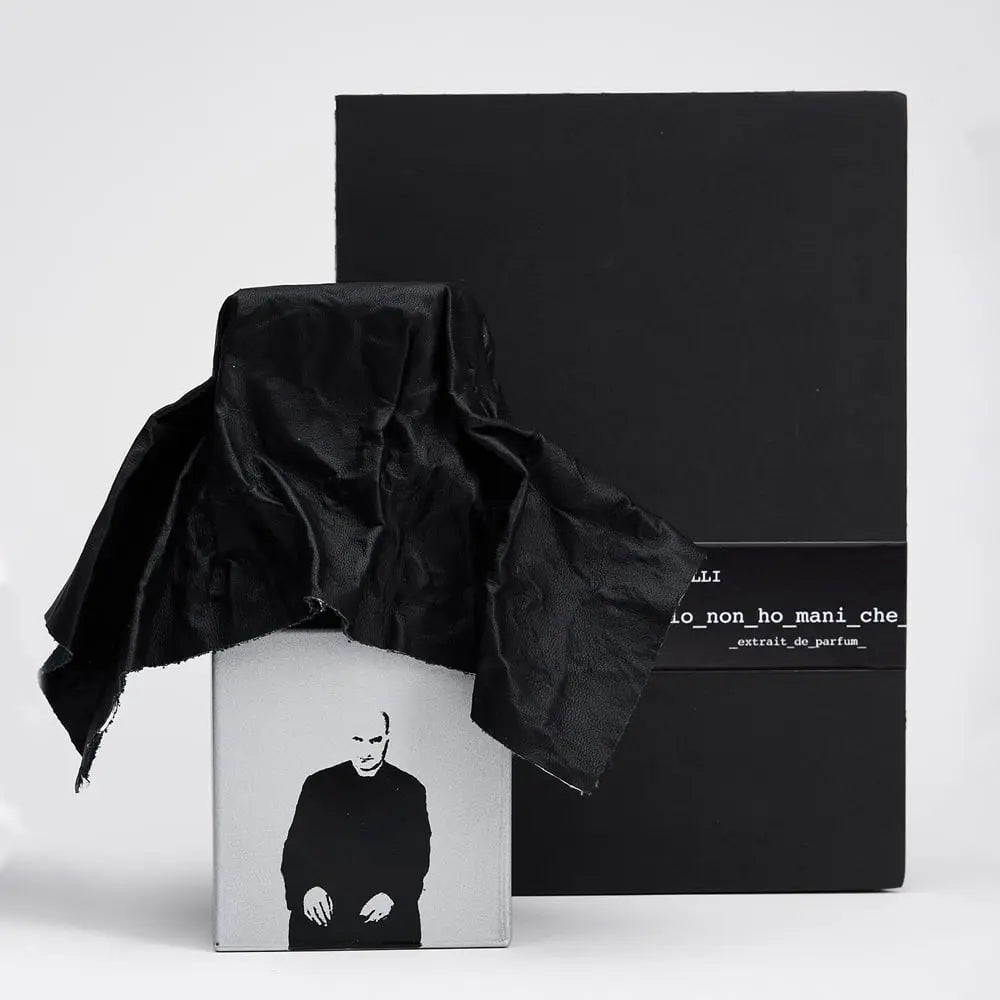 Io Non Ho Mani Che Mi Accarezzino il Volto Extrait De Parfum