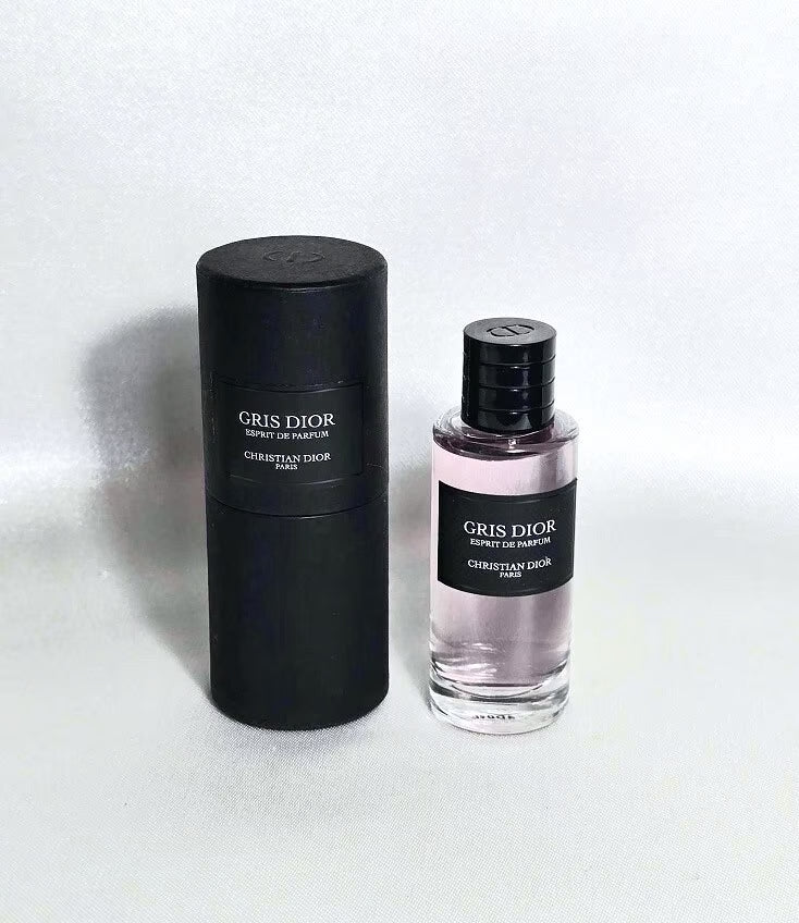 Gris Dior Extrait De Parfum